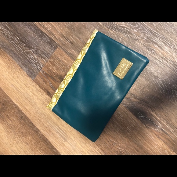 Kahulale’a fold over mermaid clutch - Picture 4 of 5